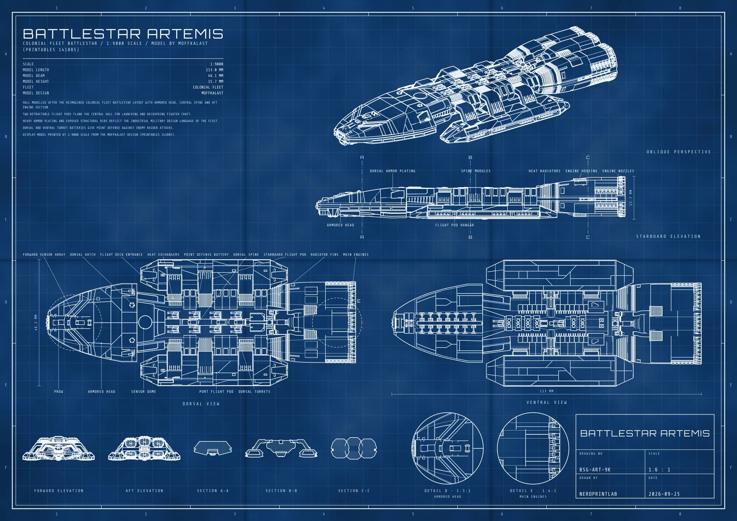 Bauplan Battlestar Artemis aus Battlestar Galactica: technische Zeichnung, weisse Linien auf Blau, mit Perspektive, Seitenansicht, Ober- und Unterseite, Front- und Heckansicht, drei Schnitte, zwei Details. Modelllänge 113 mm, Massstab 1,6 : 1.