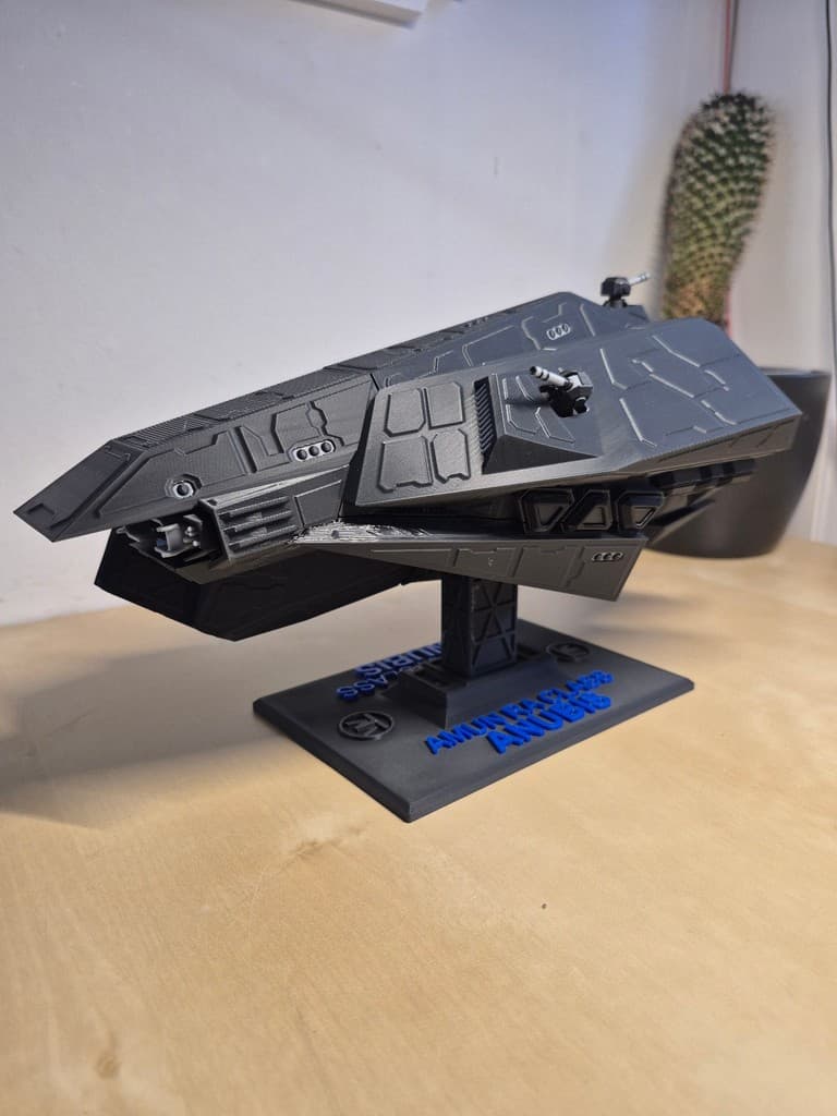The Expanse – Amun-Ra-Class Stealth Fregatte „Anubis“ 3D Modell 30x13 cm