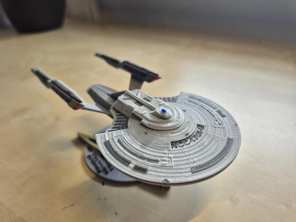 Star Trek – U.S.S. Enterprise-G 3D Modell 15 cm
